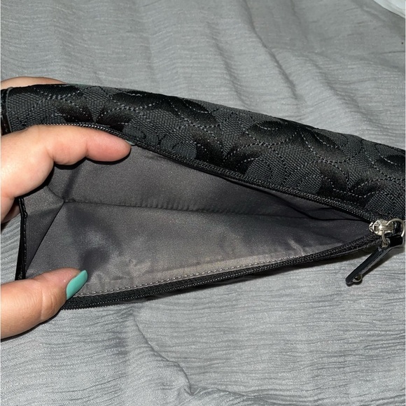 Coach Checkbook/Tri-fold Wallet Perfect Condition, Black, Vintage - Picture 3 of 15